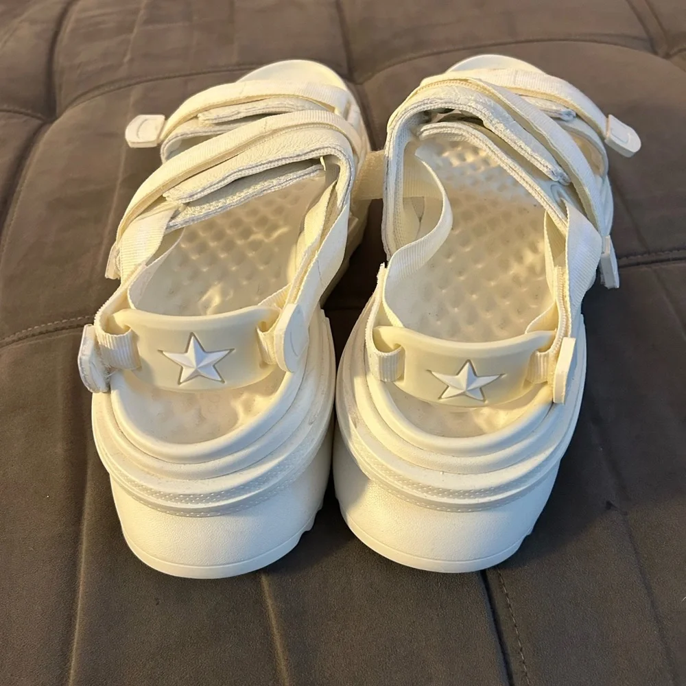 Women's White Strappy Platform Sport Sandals - Picture 2 of 3